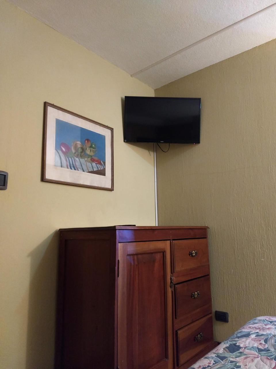 Give House Bed & Breakfast Guatemala City Екстериор снимка