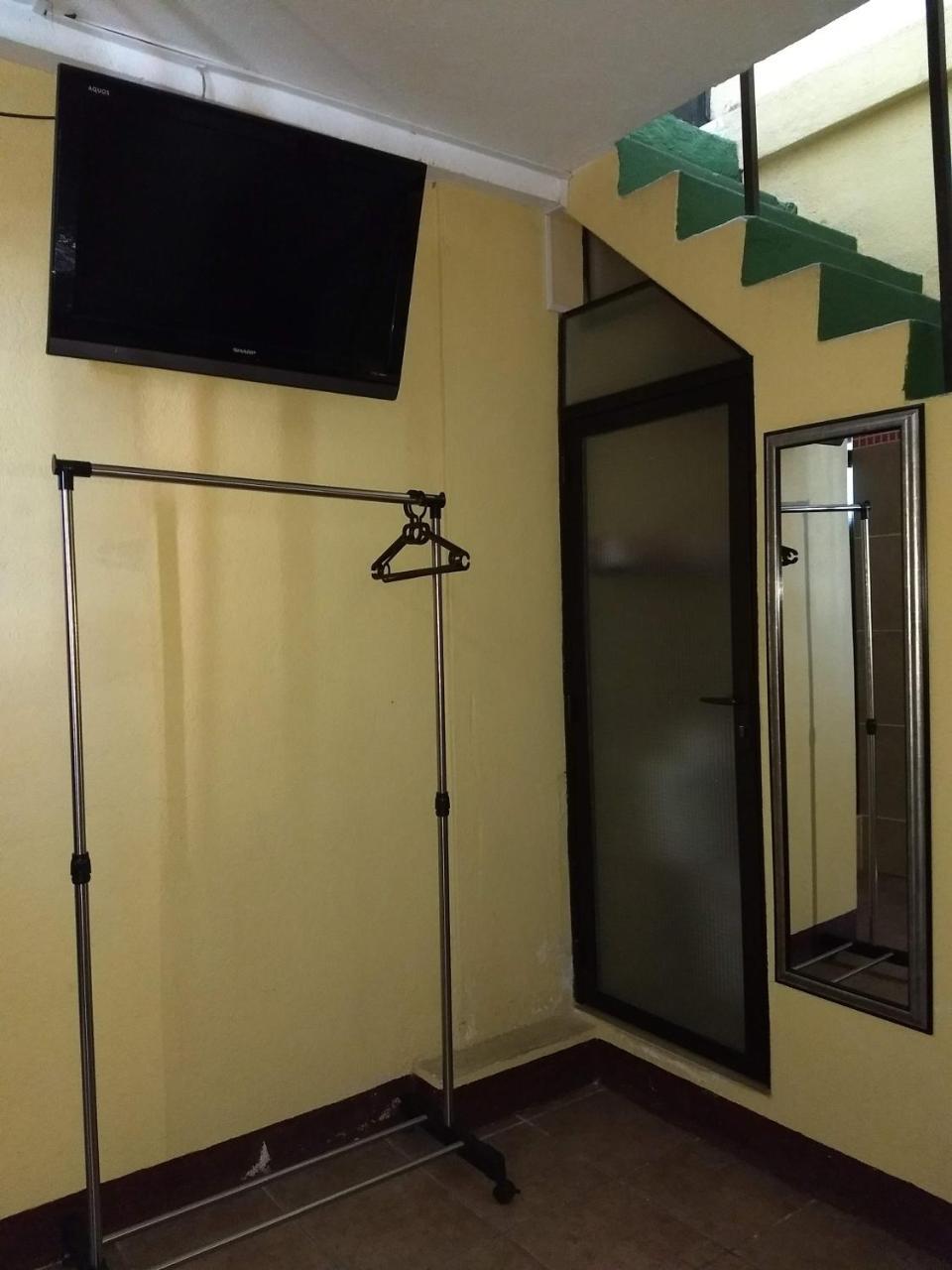 Give House Bed & Breakfast Guatemala City Екстериор снимка